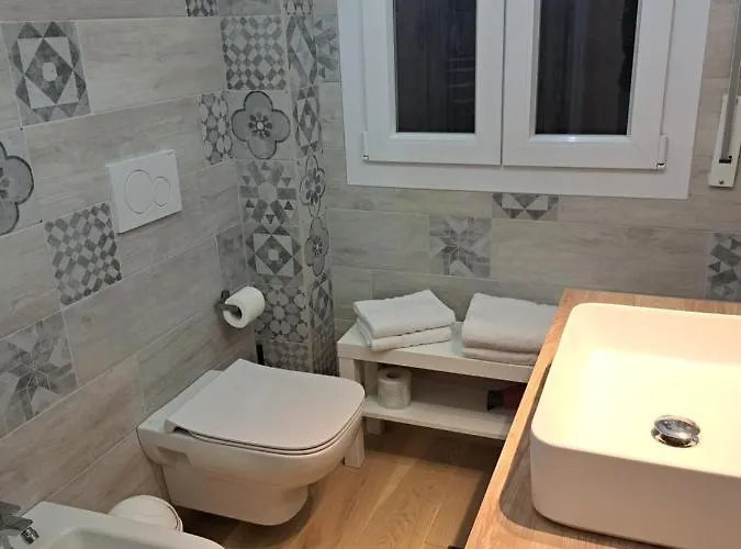 Lägenhet Bolognamania Apartments-pop Bologna